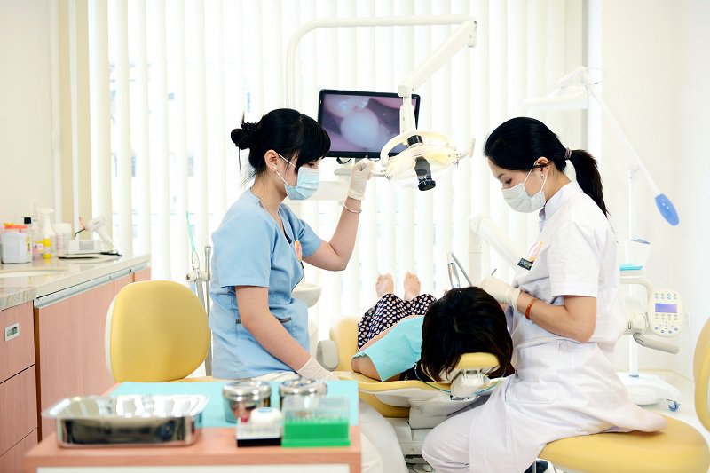 Nên Làm Cầu Răng Hay Là Cấy Ghép Implant? – Nha Khoa Quốc Tế Á Châu - ảnh 4