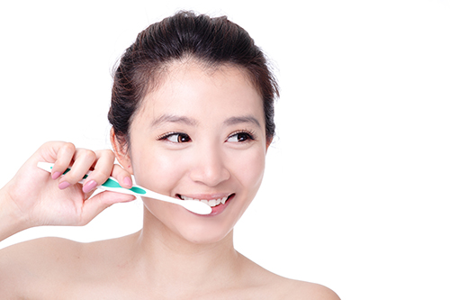 Cảm Giác Khi Bọc Răng Sứ Như Thế Nào? – Nha Khoa Quốc Tế Á Châu - ảnh 7